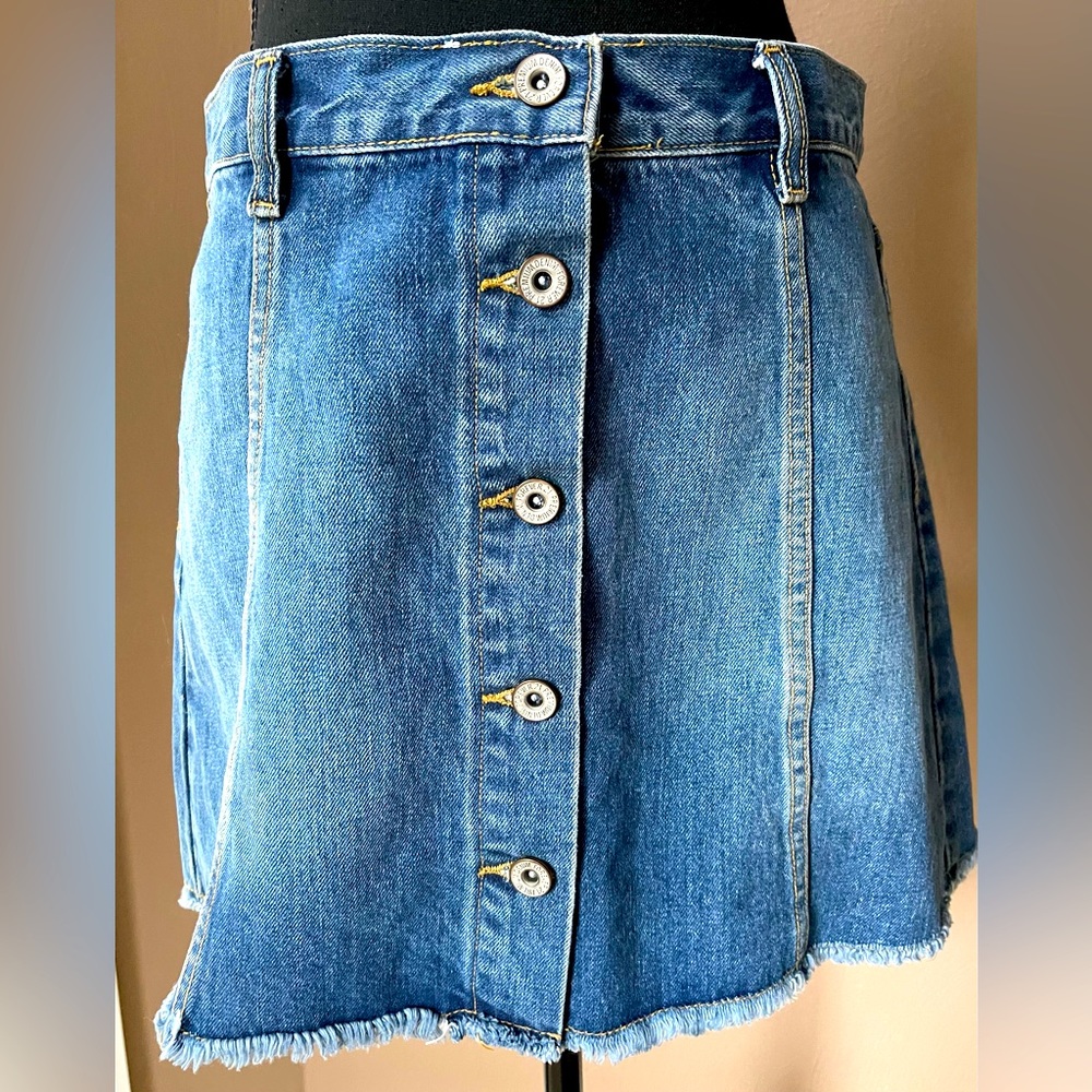Forever 21 Women’s Denim Short Skirt